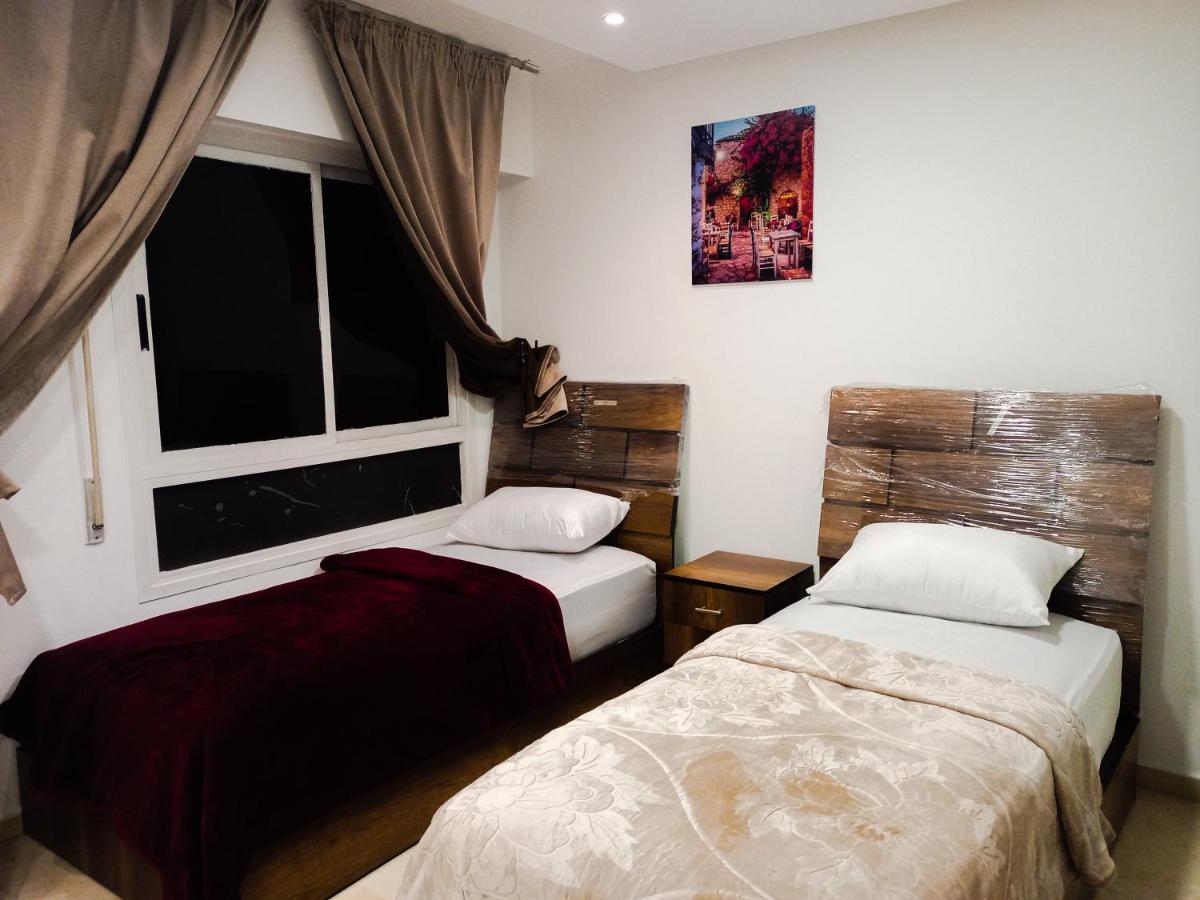 Nouveau Appartement Au Centre Ville En Face Hilton Tangeri Esterno foto